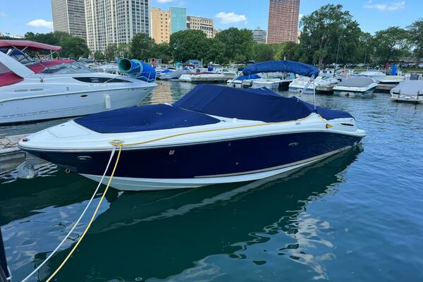 27ft Sea Ray Yacht For Sale