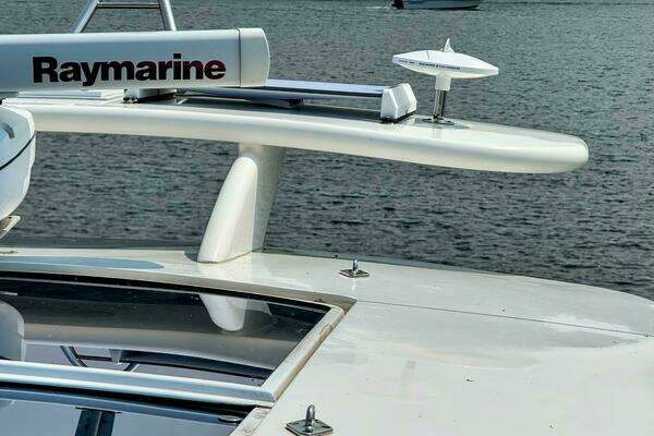 Cruisers Yachts 540 Express Yacht For Sale
