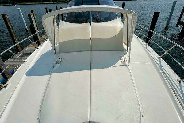 Cruisers Yachts 540 Express Yacht For Sale