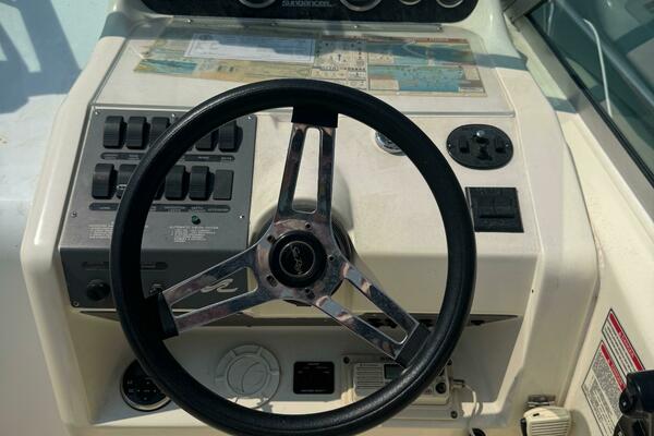 27ft Sea Ray Yacht For Sale