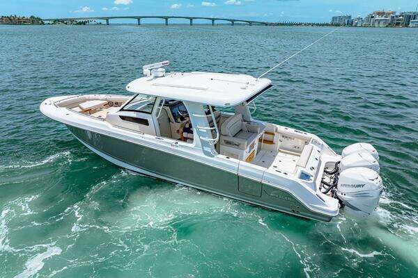 Boston Whaler 350 Realm Yacht For Sale