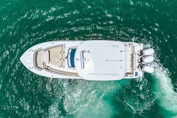 Boston Whaler 350 Realm Yacht For Sale