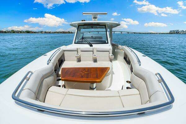 Boston Whaler 350 Realm Yacht For Sale
