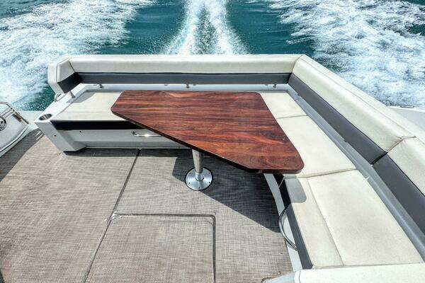 Cruisers Yachts 46 Cantius Yacht For Sale