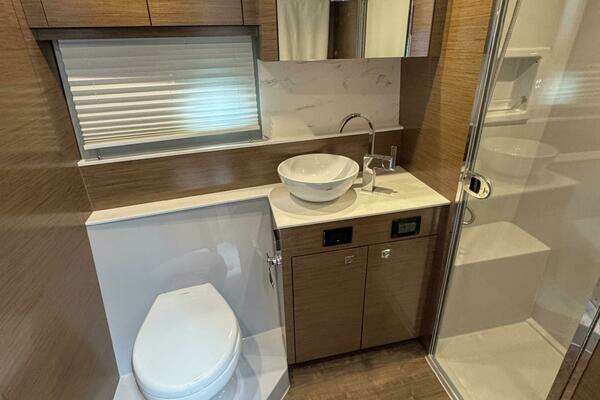 Cruisers Yachts 46 Cantius Yacht For Sale