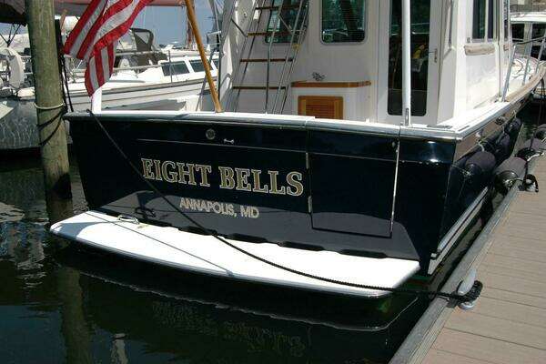 Sabre 36 Flybridge Sedan Yacht For Sale