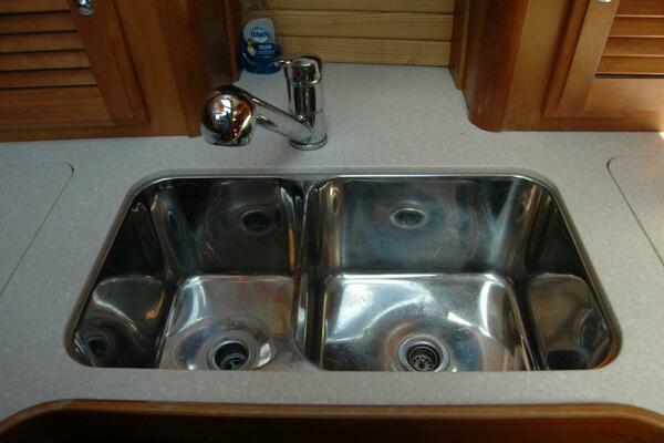 Eight Bells 36ft Sabre Yacht For Sale