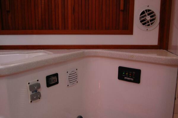 Eight Bells 36ft Sabre Yacht For Sale