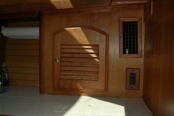 Eight Bells 36ft Sabre Yacht For Sale