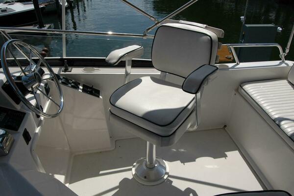 Eight Bells 36ft Sabre Yacht For Sale