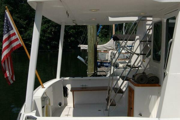 Eight Bells 36ft Sabre Yacht For Sale