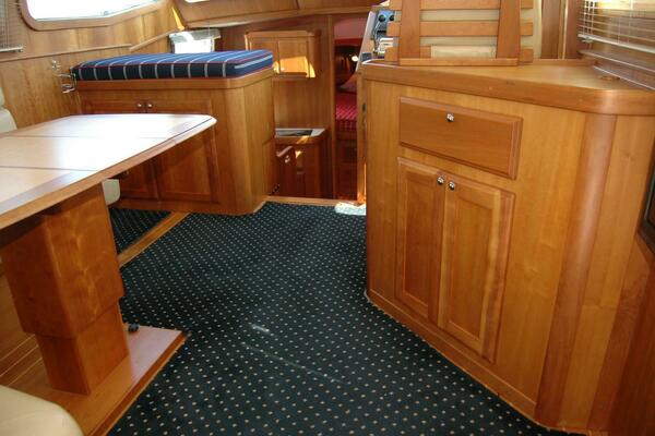 Eight Bells 36ft Sabre Yacht For Sale