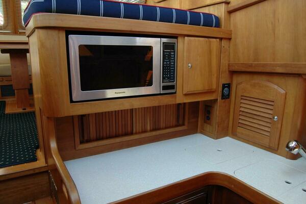 Eight Bells 36ft Sabre Yacht For Sale
