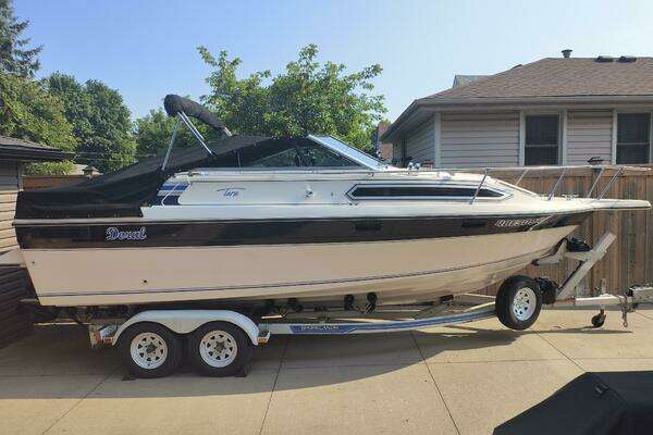 22-ft-Doral-1989-- HAMILTON Ontario Canada  yacht for sale