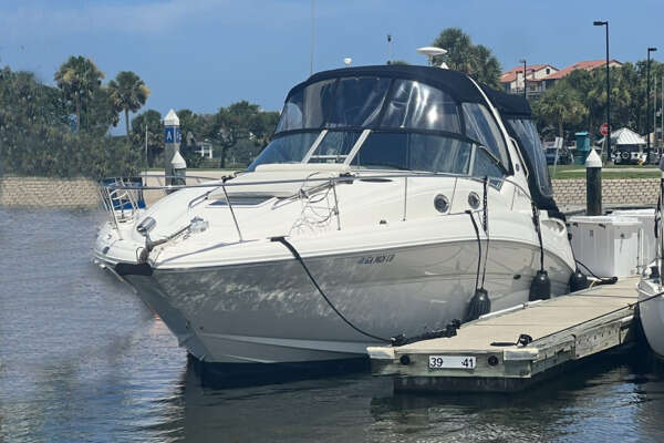 Photo of the 2003 Sea Ray 320 Sundancer "Mote-A-Boat"