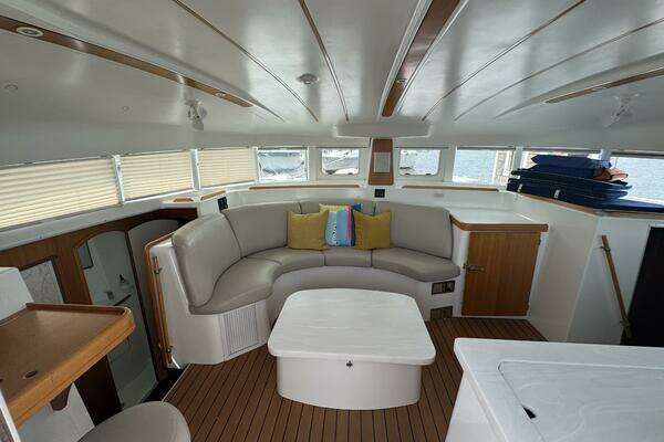 Lagoon 380 Yacht For Sale