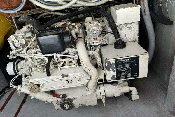 Lagoon 380 Yacht For Sale