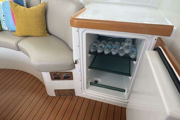 Lagoon 380 Yacht For Sale