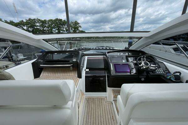 Sunseeker San Remo 48 Yacht For Sale