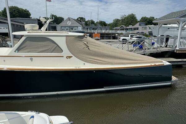 Hinckley Picnic Boat Yacht For Sale