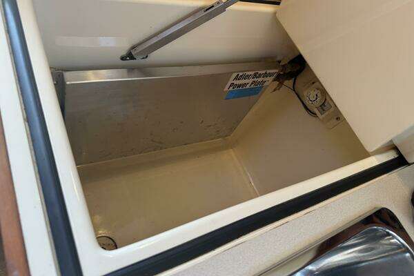 Hinckley Picnic Boat Yacht For Sale