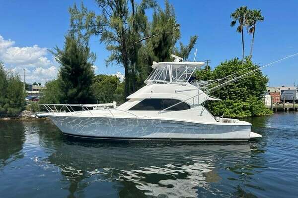 40-ft-Riviera-2002-40 Flybridge-La Marce Miami Florida United States  yacht for sale