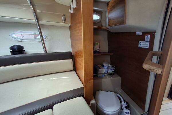 Cutwater 24C Yacht For Sale