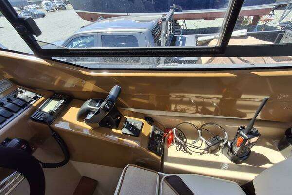 Cutwater 24C Yacht For Sale
