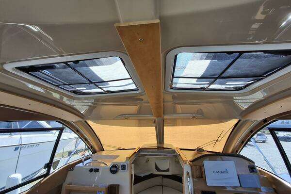 Cutwater 24C Yacht For Sale