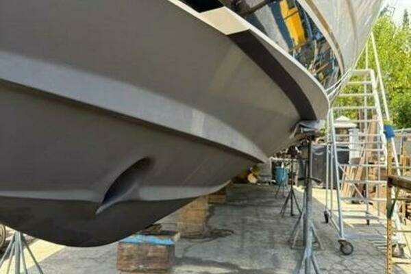 Tiara Yachts 5200 Express Yacht For Sale