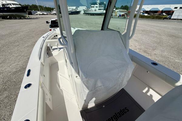 25ft Everglades Yacht For Sale