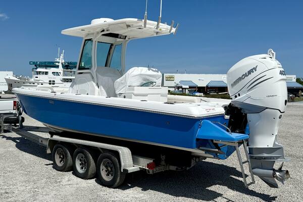 25ft Everglades Yacht For Sale