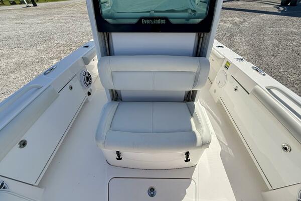 25ft Everglades Yacht For Sale