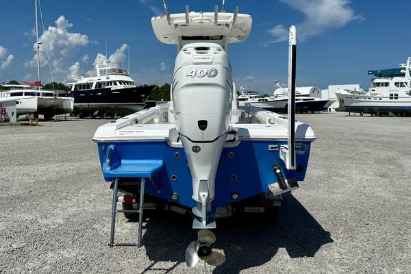 25ft Everglades Yacht For Sale