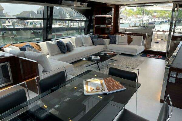 Riva Folgore Yacht For Sale