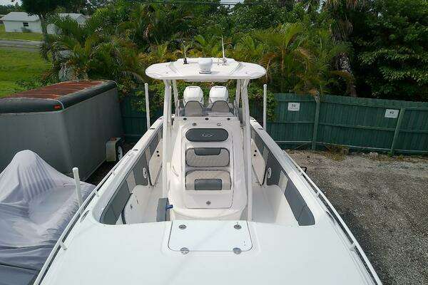 Glasstream 328 SCX Yacht For Sale