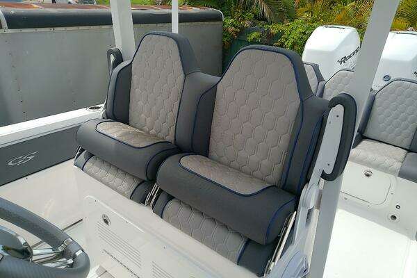 Glasstream 328 SCX Yacht For Sale