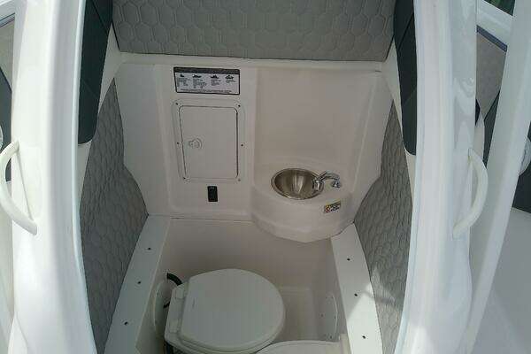 Glasstream 328 SCX Yacht For Sale
