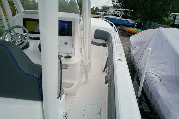 Glasstream 328 SCX Yacht For Sale