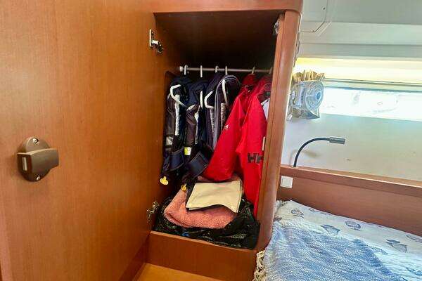Beneteau Oceanis 45 Yacht For Sale