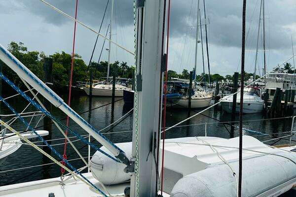 Beneteau Oceanis 45 Yacht For Sale