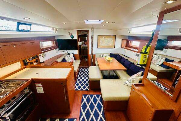 Beneteau Oceanis 45 Yacht For Sale