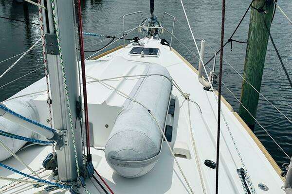 Beneteau Oceanis 45 Yacht For Sale
