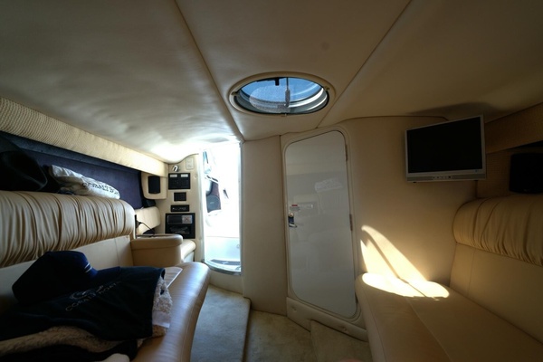 35ft Cobalt Yacht For Sale