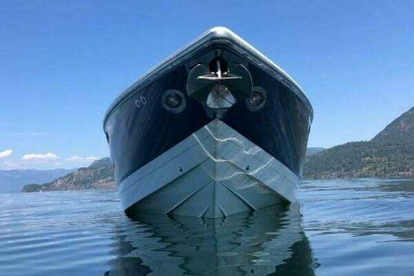 Photo of the 2005 Cobalt COBALT 343