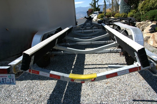35ft Cobalt Yacht For Sale
