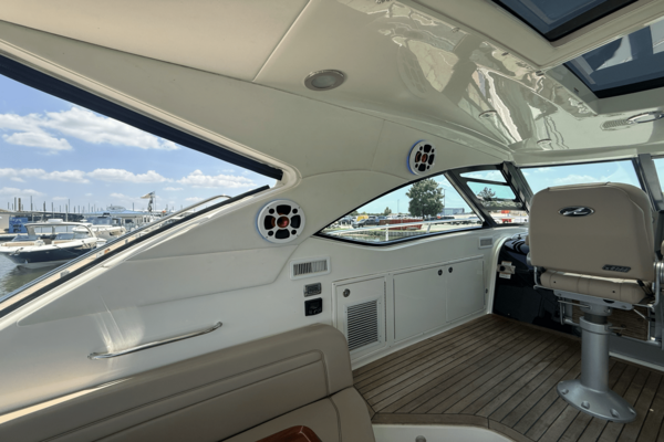 Sea Ray 540 SUNDANCER Yacht For Sale