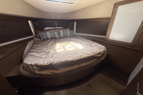 Sea Ray 540 SUNDANCER Yacht For Sale