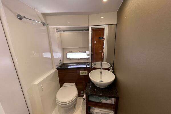 Sealine S450 Yacht For Sale