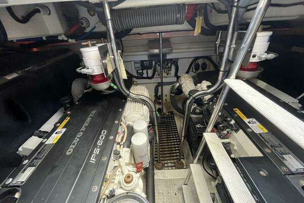 Sealine S450 Yacht For Sale